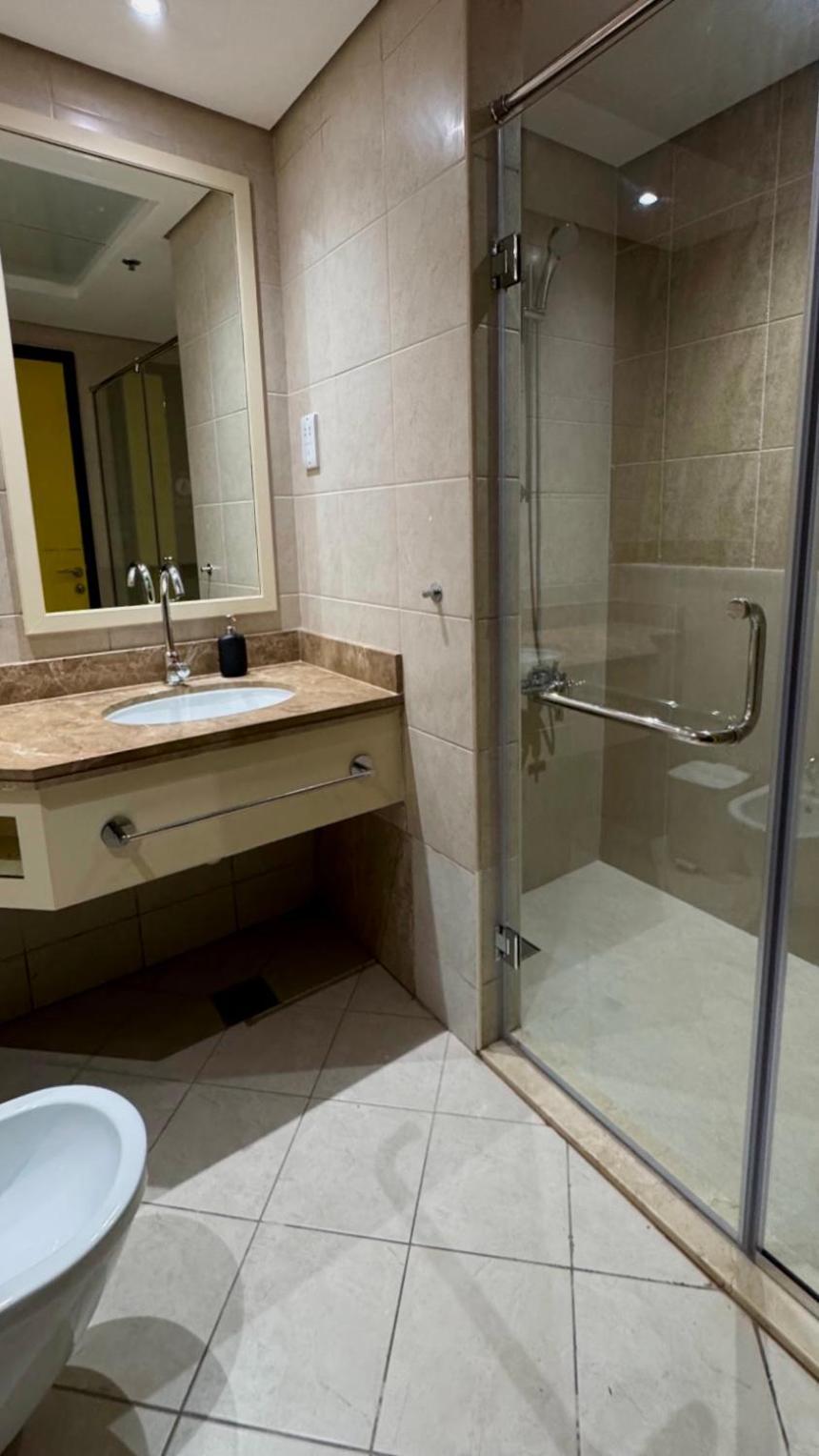 4 All Friends Jbr, Sea View Dubai Exterior photo